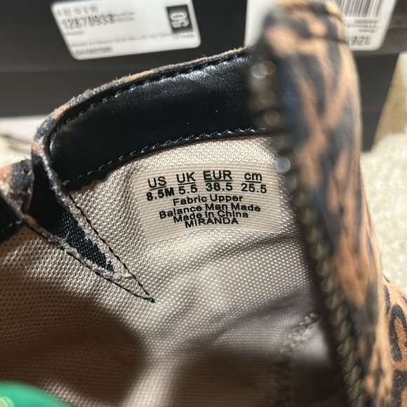 EUC Naturalizer Miranda Brown Cheetah Print side-zip bootie sneakers. Size 8.5M. - Picture 7 of 9